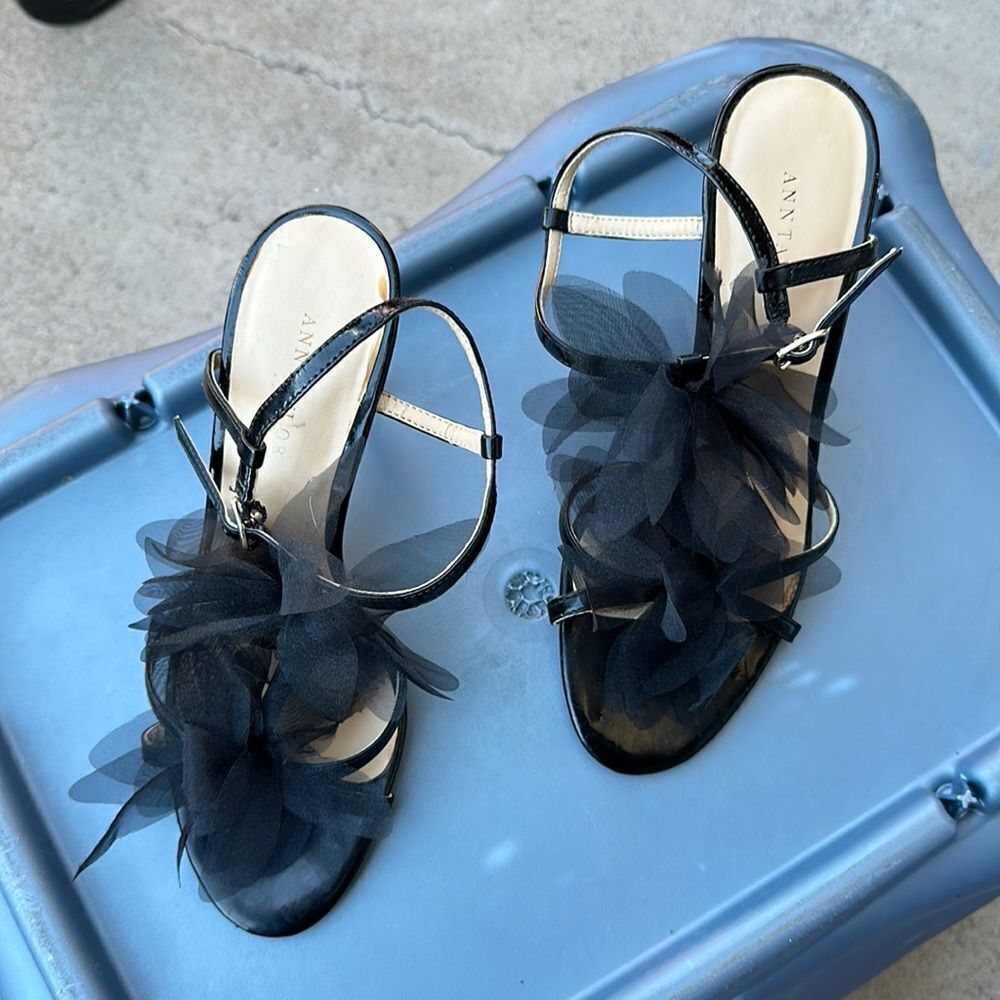 Ann Taylor heels